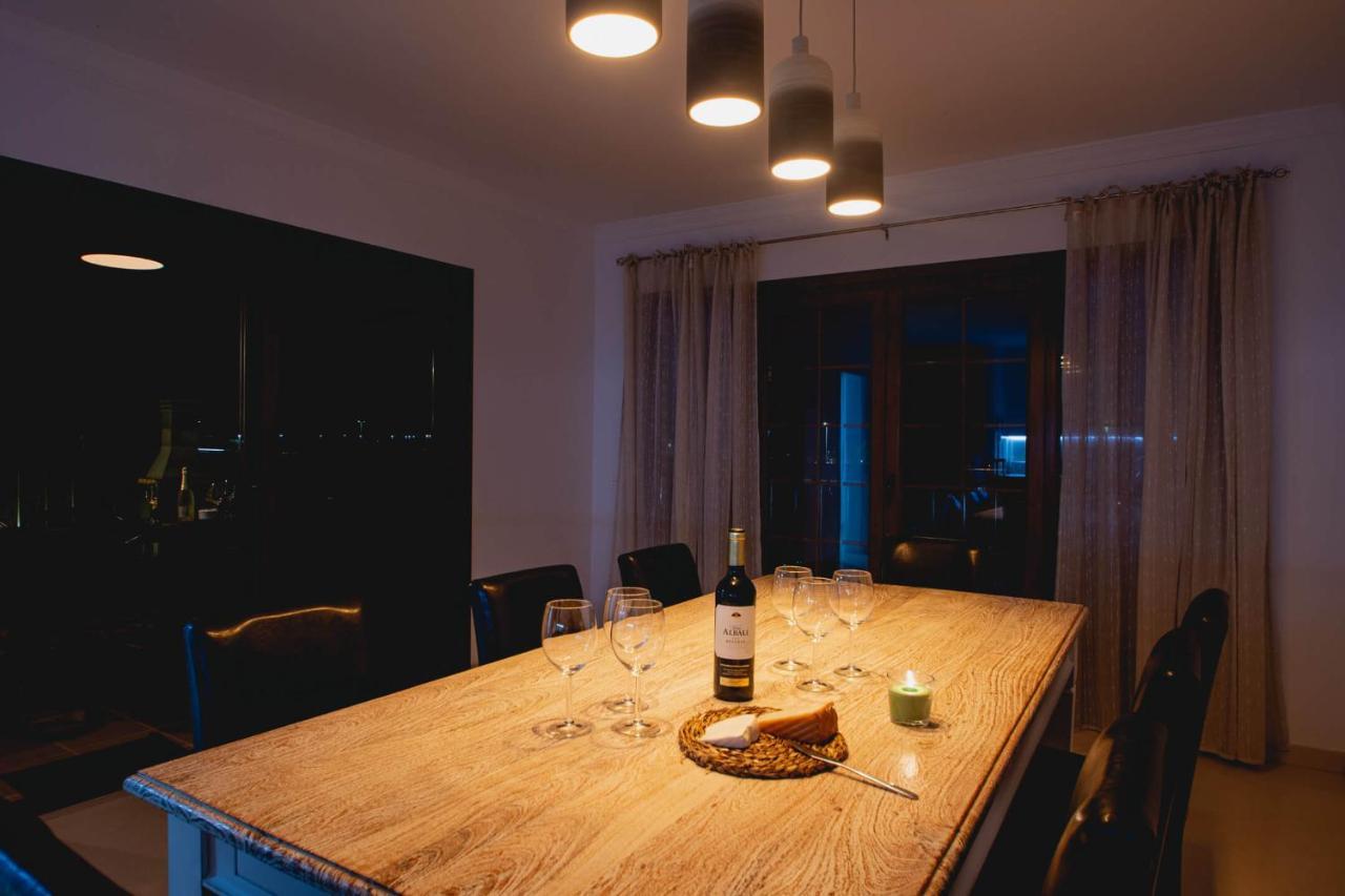 Villa Vista Reina - Luxury 6 Bedroom - Heated Pool- Views - Pool Table - Vista Lobos - Playa Blanca Εξωτερικό φωτογραφία
